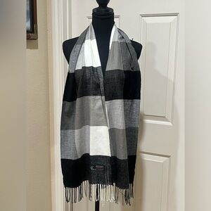 ITALY DESIGN CASHMERE BLEND PLAID WOMENS SCARF